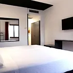 Alfonso Ix 4* ساريا