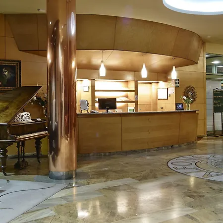 Alfonso Ix Hotel 4*