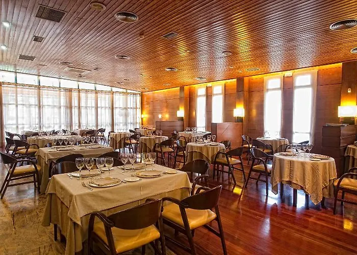 酒店 阿方索九号酒店 萨里亚